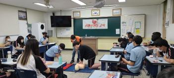 2�г� ����һ��� ���� �ǽ�  ÷���̹���