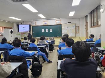 2023��3��21��, 3�� 31�� 1�г� ������  ÷���̹���